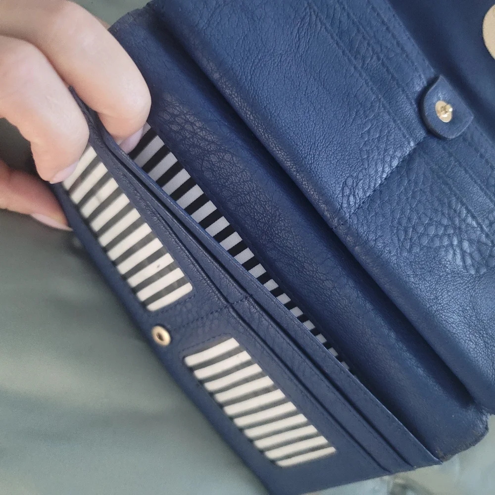 Wallet - Picture 6 of 6